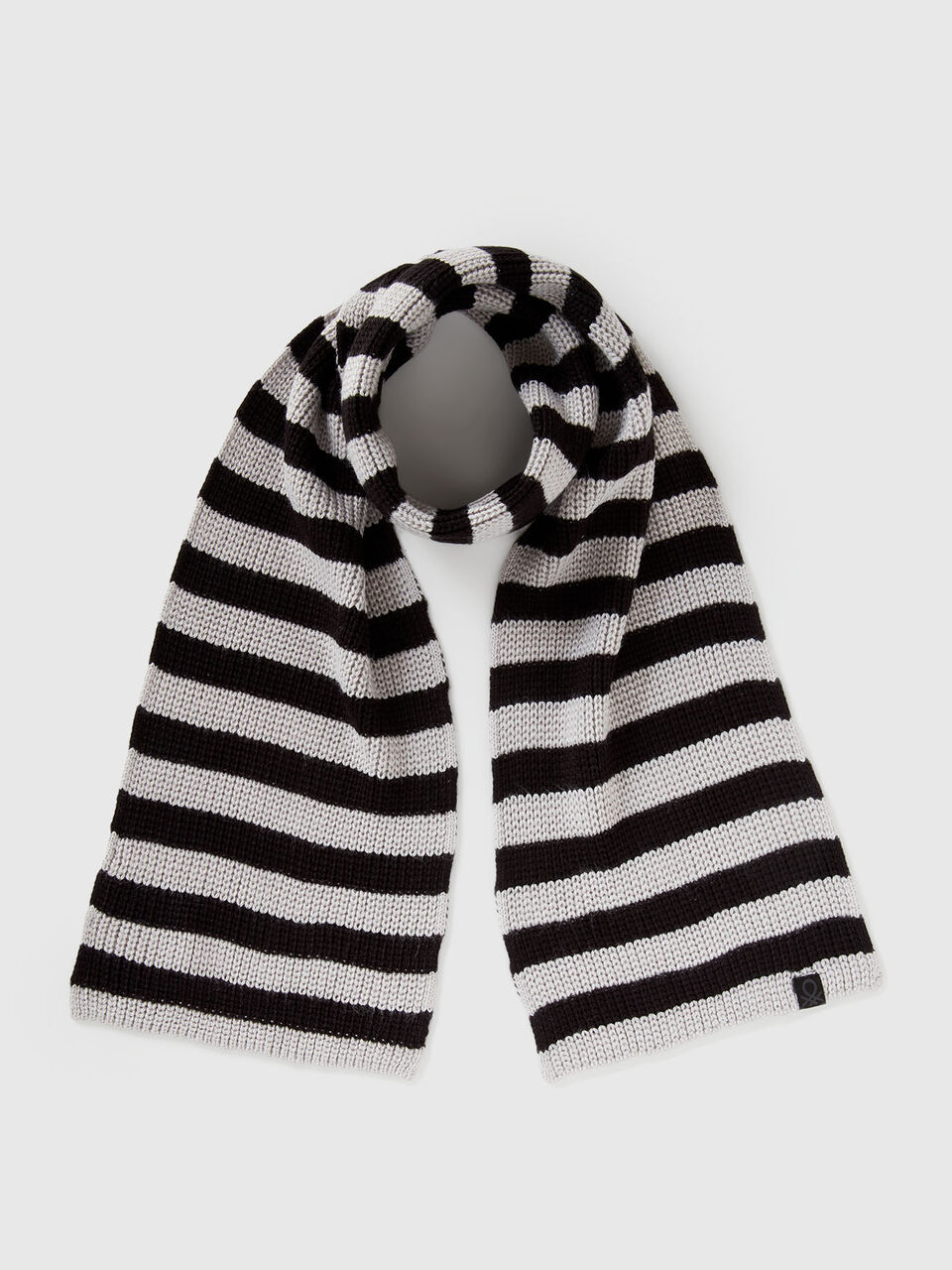 KNITTED SCARF Junior Boy image number null