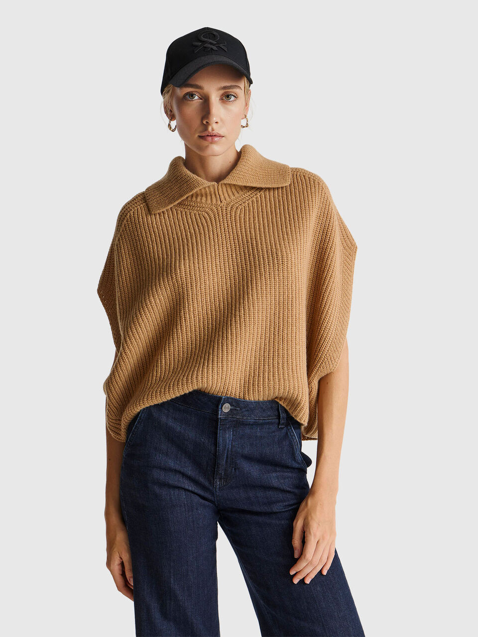 CAPE Women image number null