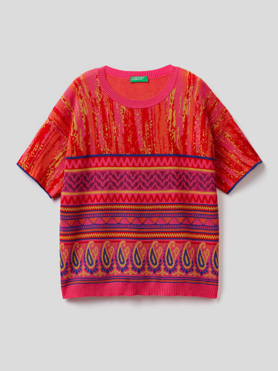 Sweater with multicolor design image number null