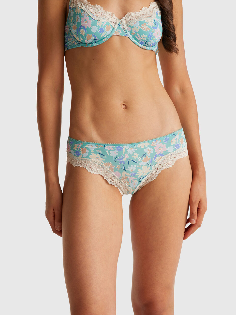 SLIP Women image number null