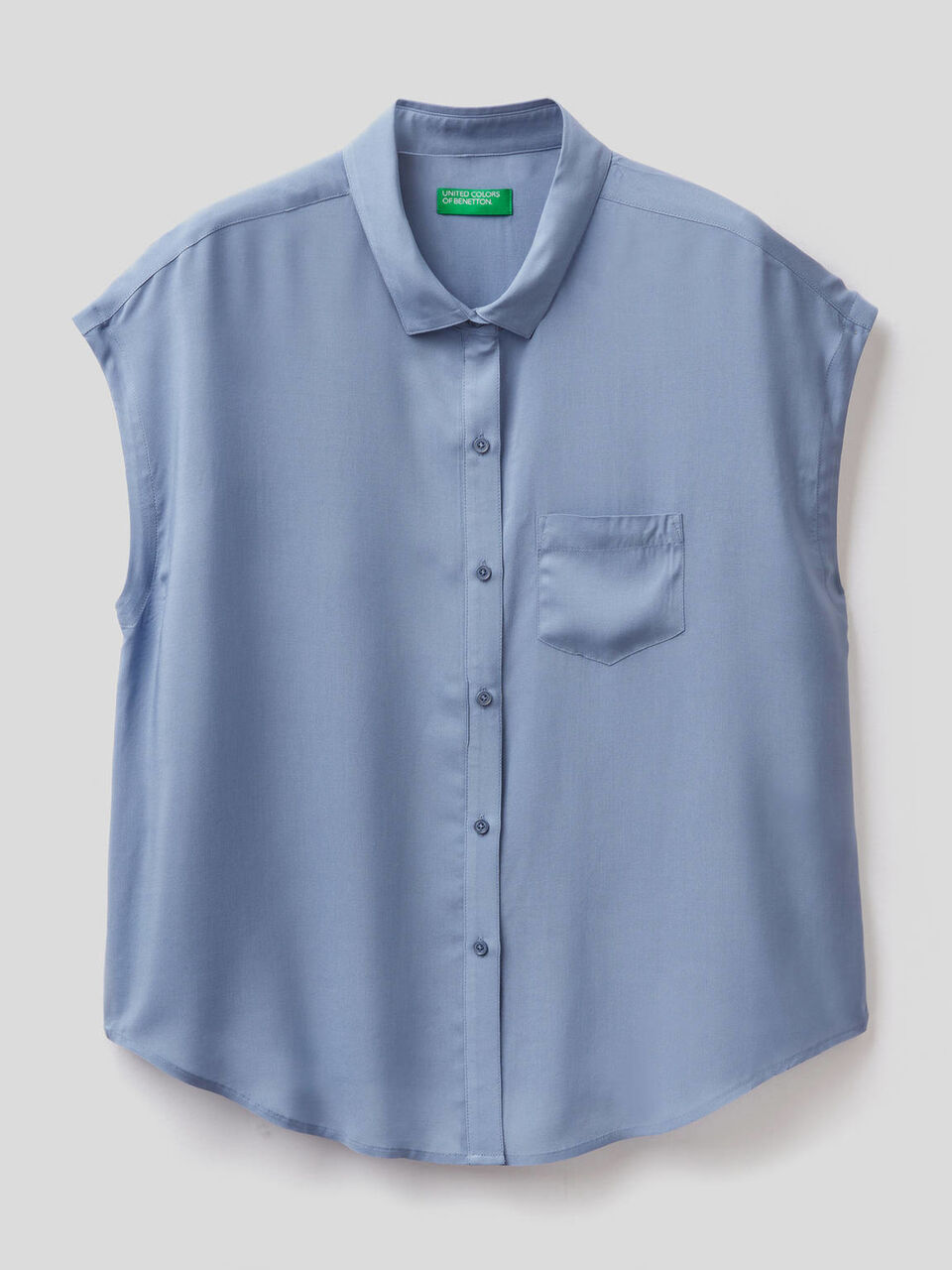 Short sleeve flowy shirt image number 1